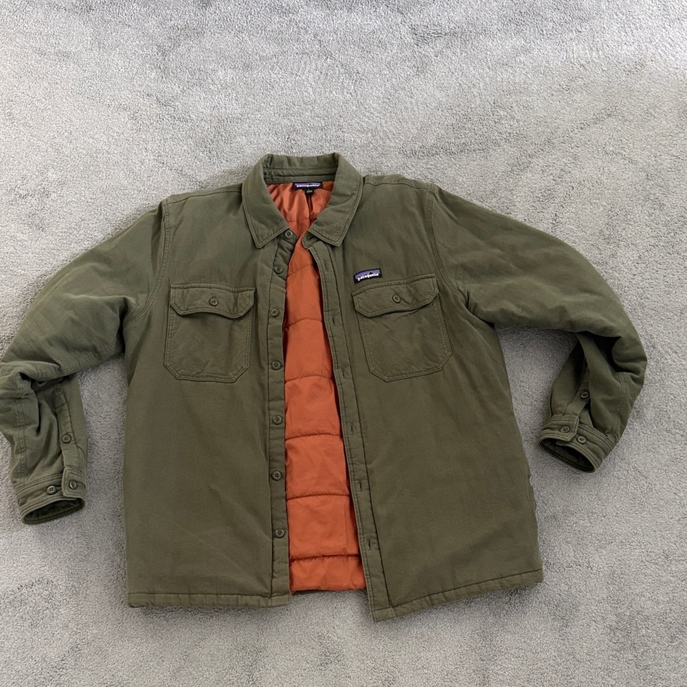 Patagonia Men’s insulated Fjord Flannel -Olive Green